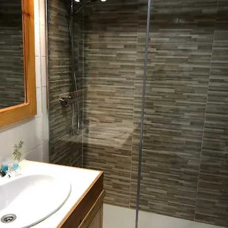 Mandilar 202 Pie De Pistas *